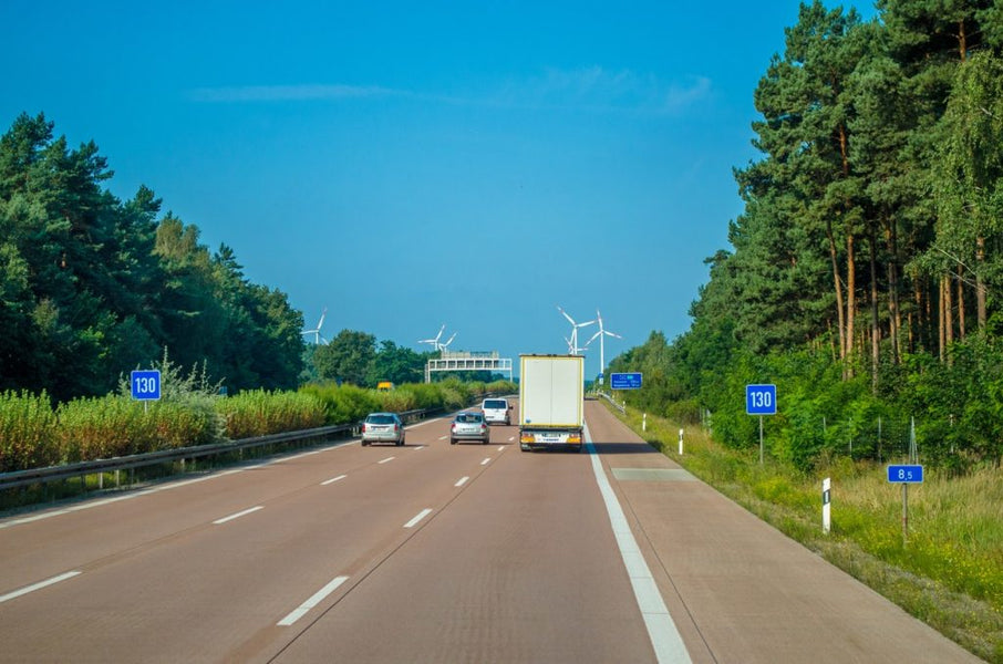 Are you Moving to a New City? Six Cost Effective Ways to Get Your Interstate Move On