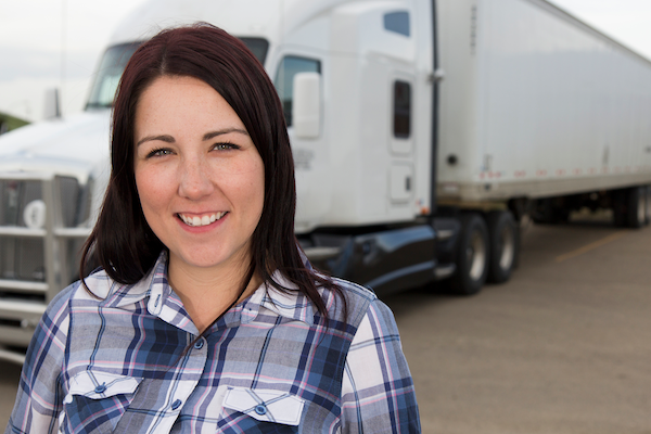 Tips for Truck Drivers on How to Stay Awake During Long Drives